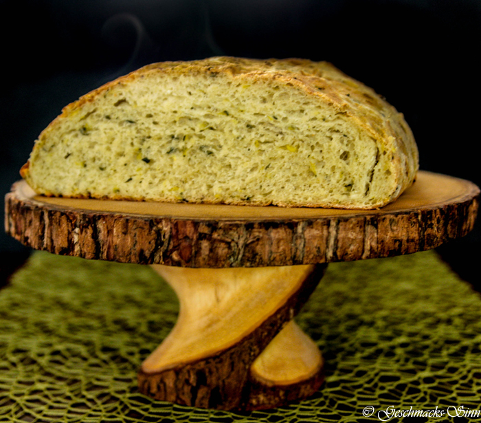 Zucchinibrot04